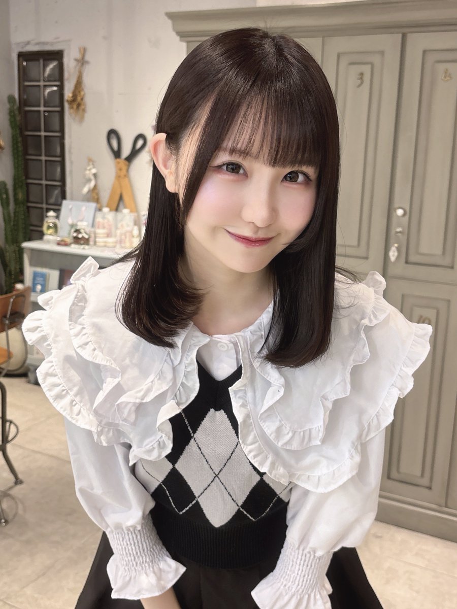 Arie_SwAl's tweet image. 暗髪になりました…！🐈‍⬛