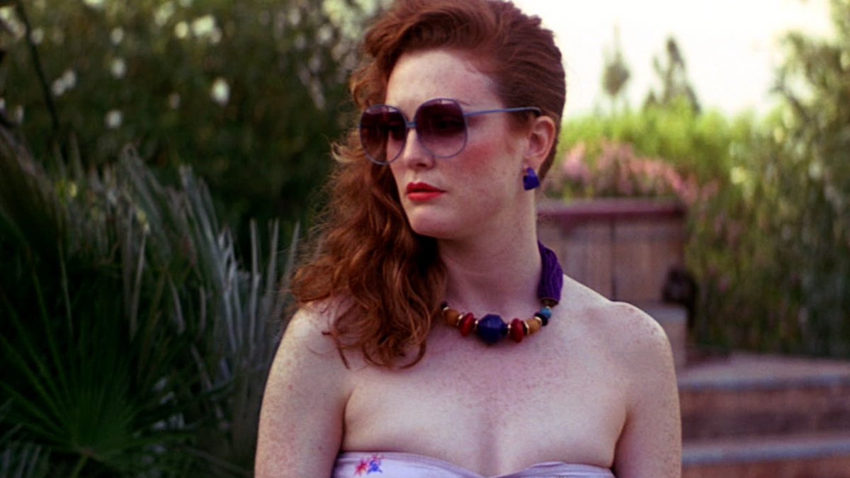 TheCinesthetic's tweet photo. Happy Birthday, Julianne Moore! https://t.co/JETkQU2UMp