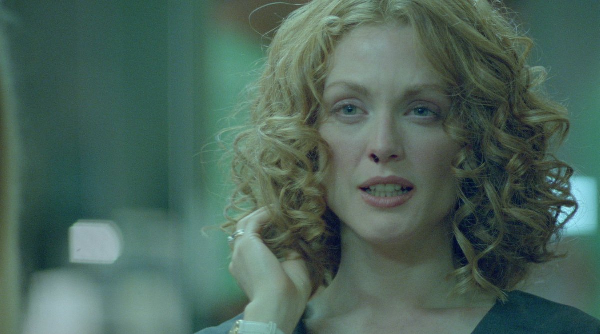 TheCinesthetic's tweet photo. Happy Birthday, Julianne Moore! https://t.co/JETkQU2UMp