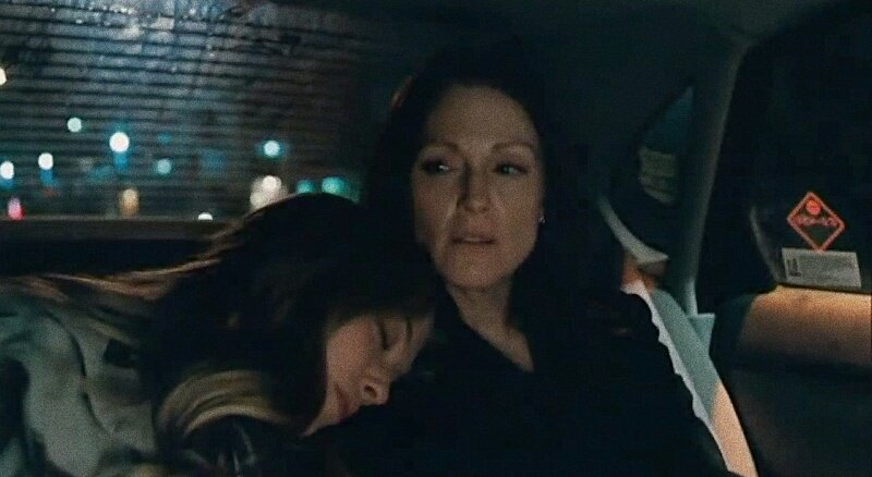 TheCinesthetic's tweet photo. It’s Julianne Moore and Amanda Seyfried’s birthday today, which feels like the perfect excuse to celebrate them both and revisit Chloe (2009) https://t.co/1gJRvKioiz