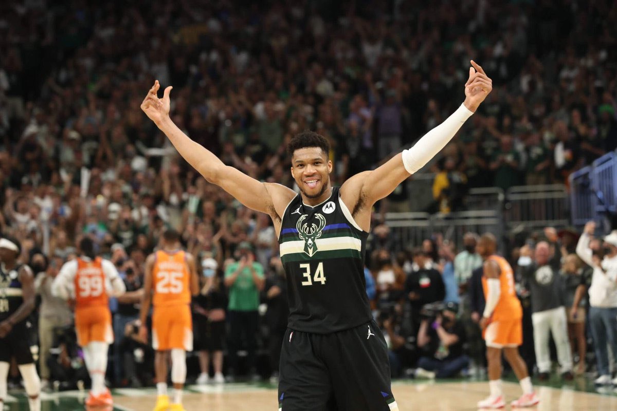 34for2's tweet image. Two generational players who should have more than 1 ring, but were let down by their team and front office for their whole careers