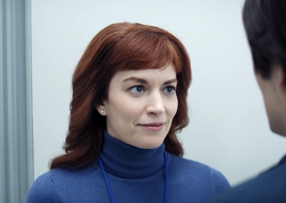 SAPPHlCSAM's tweet image. the way helena eagan looks at mark s