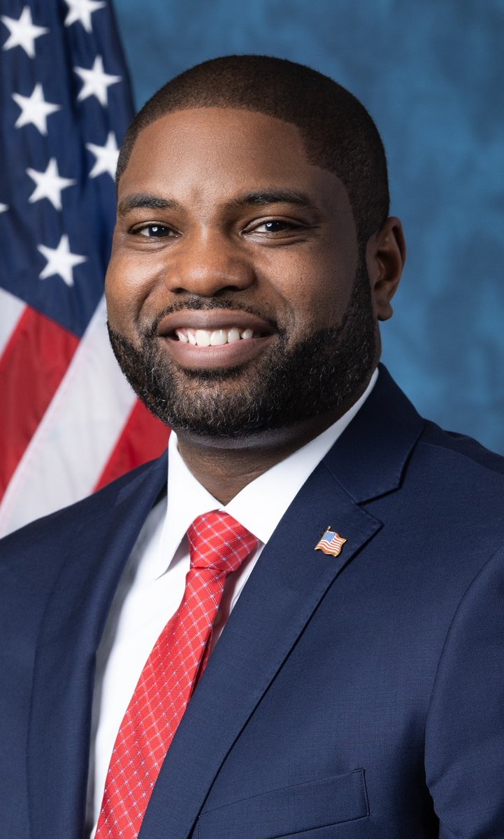 PollTracker2024's tweet photo. Florida First poll | Late November 

Florida Governor Republican primary  

James Fishback 43%
Byron Donalds 29%

(Fishback internal) https://t.co/G8QIiMb66B