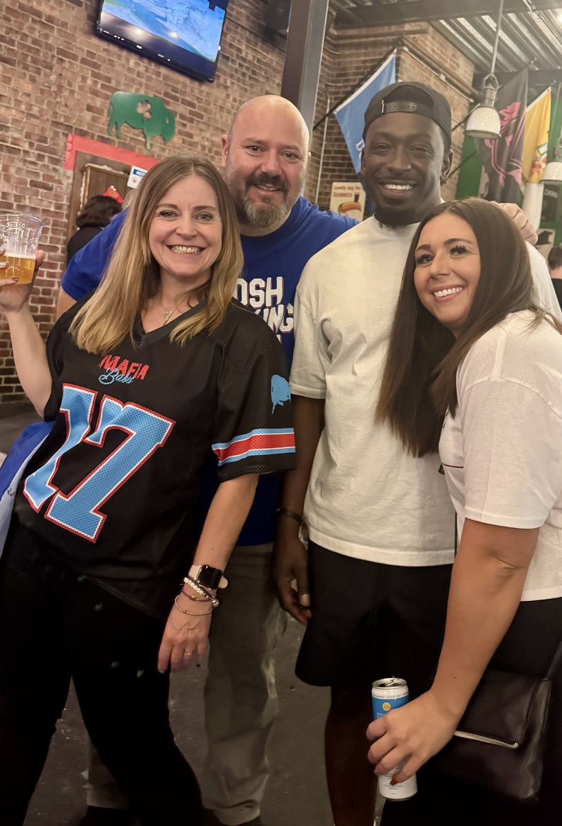 Ashley Petty🦬⚔️ tweet media