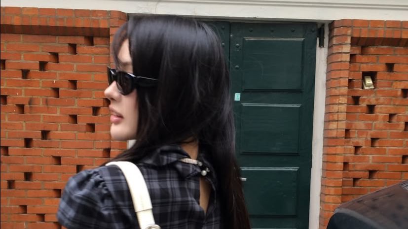 caosnerdal's tweet image. ©   a floral nerd manuscript.
chaos in the desert.