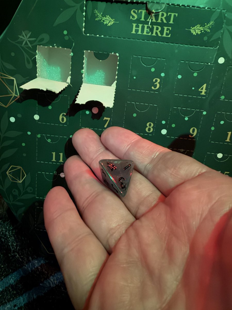 Dice #AdventCalendar for December 2, 2025! A D4! It’s kind of a cloudy purple.
<a href="/FanRollDice/">FanRoll by Metallic Dice Games</a> #DnD #ttrpg #ttrpgcommunity #Christmas2025 #Dice