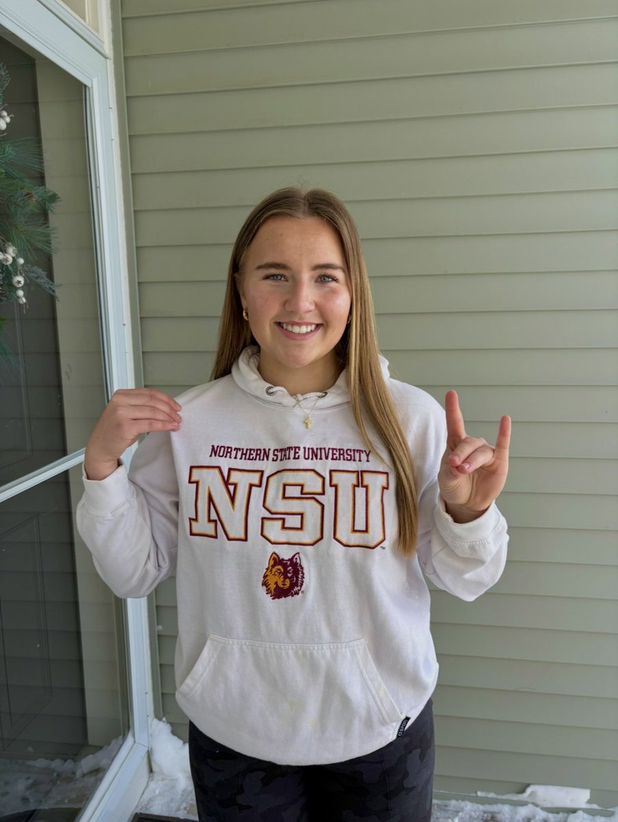 morganmerk2027's tweet image. Excited to announce my verbal commitment to play softball at Northern State University! #gowolves 
@NSUWolves_SB @Raptor_Softball @MIDWESTSPEEDSC