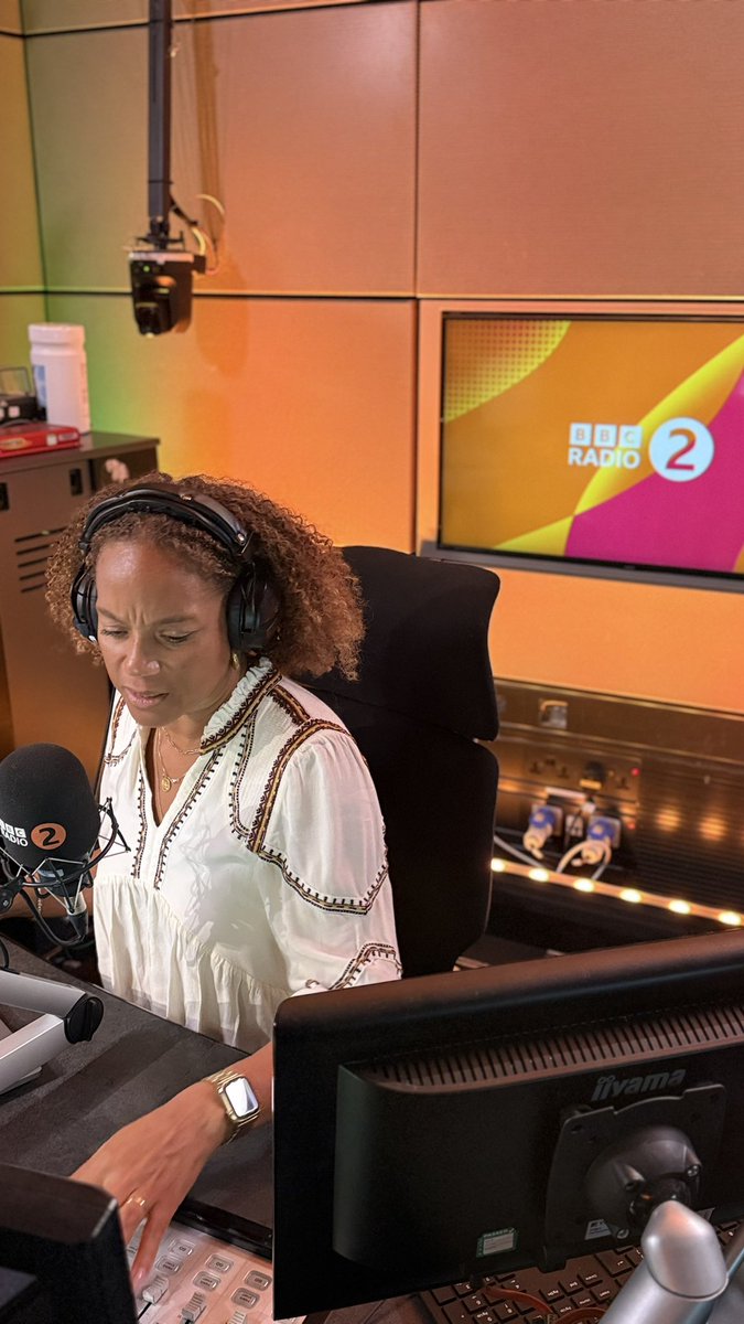 Feel like you need to take a breath? Let me soundtrack it. 
Catch up on #unwindswithangelagriffin on <a href="/BBCSounds/">BBC Sounds</a>.