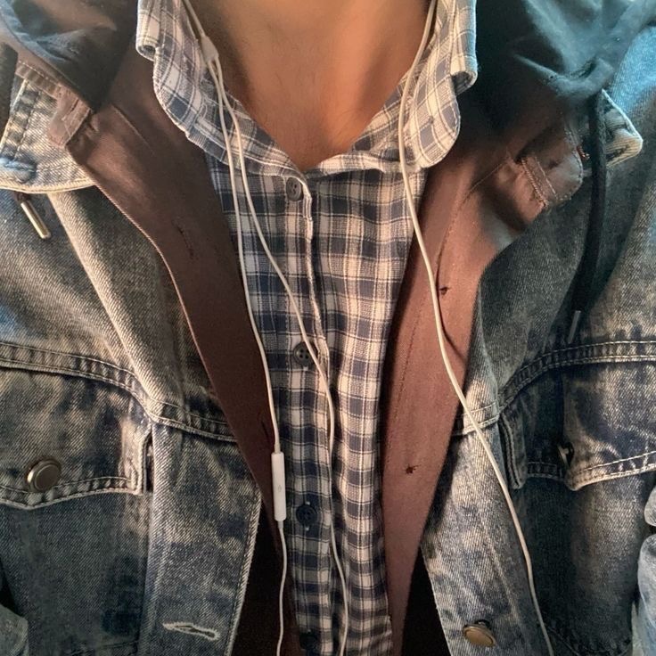 elliesbutch's tweet image. 𑣲ellie and dina