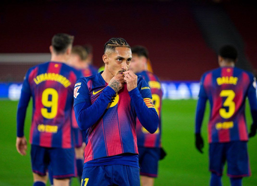 🚨🚨 تــــاريـخــي وللـتاريـــخ 🚨🚨

برشلونة ينتصر أمام اتلتيكو مدريد على الكامب نو للمرة الاولى منذ أبريل 2023!