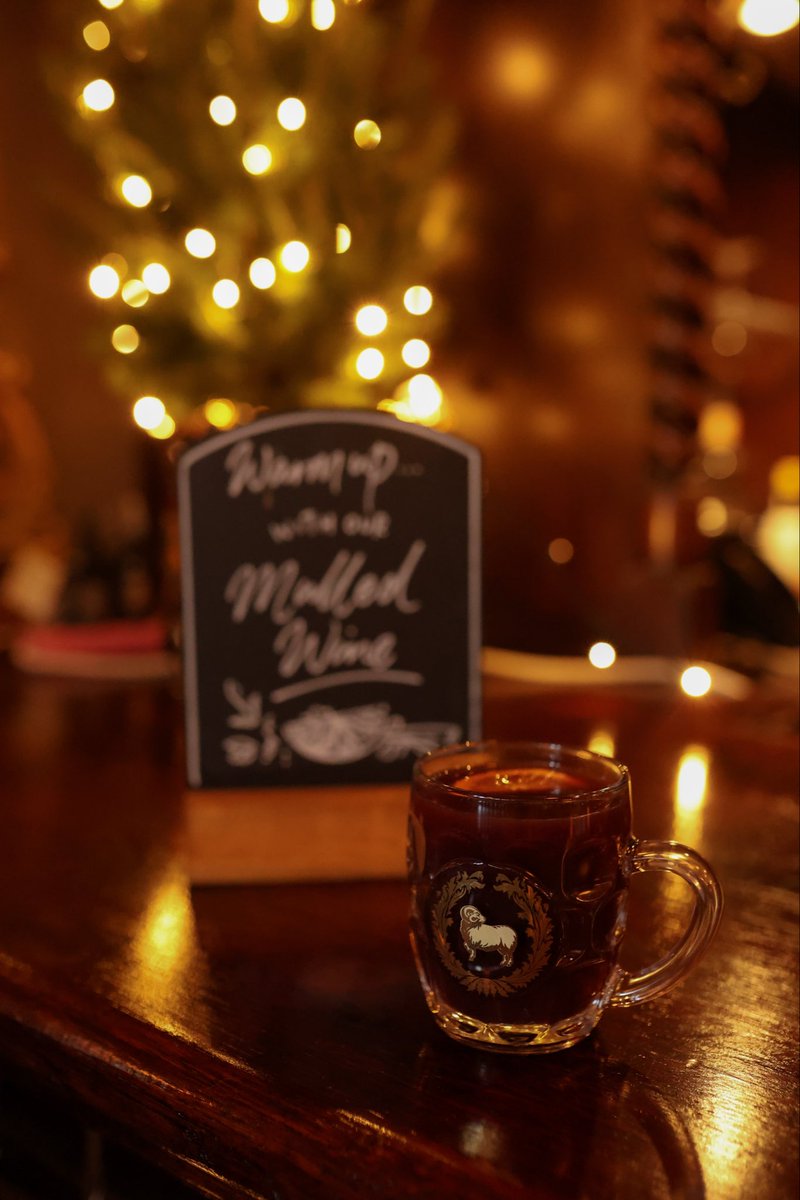 DalysWine's tweet photo. 🔥 Who here has already tried our mulled wine? 😍

#mulledwine #christmasvibes #londonpubs #strandlondon https://t.co/5rFiH6Xxqk
