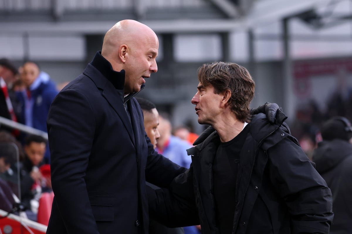 pythaginboots's tweet image. Every month there’s a new hit piece on a manager. Howe last month, Emery before that; now it’s Frank and Slot. Yet Newcastle and Spurs are both just 3 points off a UCL spot, Liverpool 1 point and Villa are 4th. This cycle of outrage doesn’t match reality, I wonder who’s next?