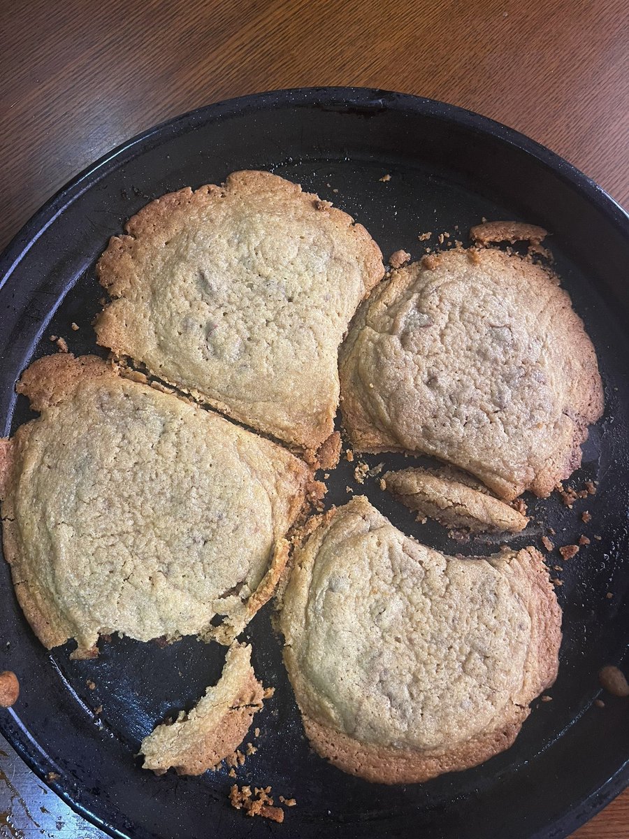 benimrenklerimm's tweet image. Cookie hayalleriyle yola çıkmıştım