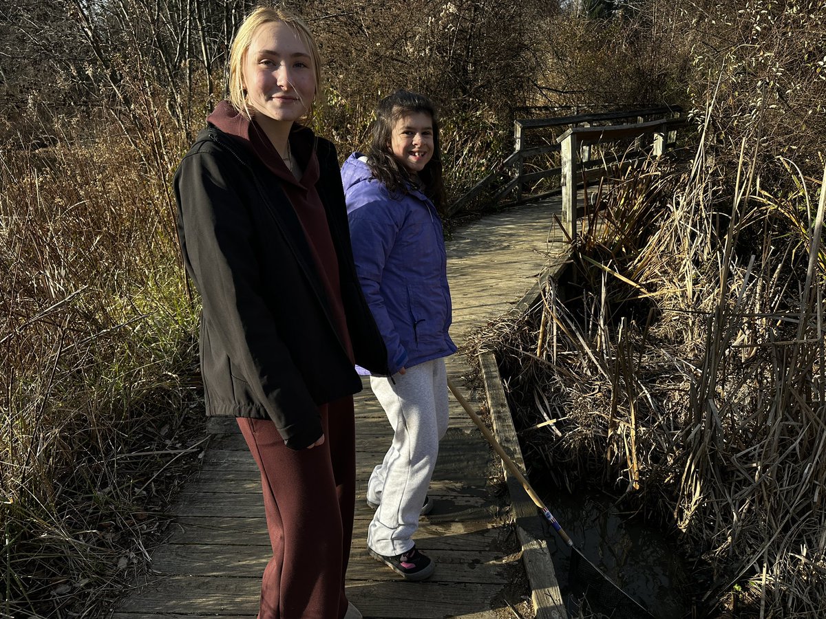 CCPS_ODS's tweet image. West MS week 1: purple group collected date to determine if the watershed is healthy! #ODSchangetheworld