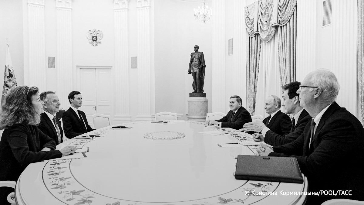 officejjsmart's tweet image. ⚡️⚡️⚡️ &quot;Compromises have not yet been found, and a meeting between the leaders of Russia and the United States is not planned at this time.&quot;

Putin - who showed up more than an hour late as a clear sign of having no respect for the Americans - met in the Kremlin with U.S. envoy…