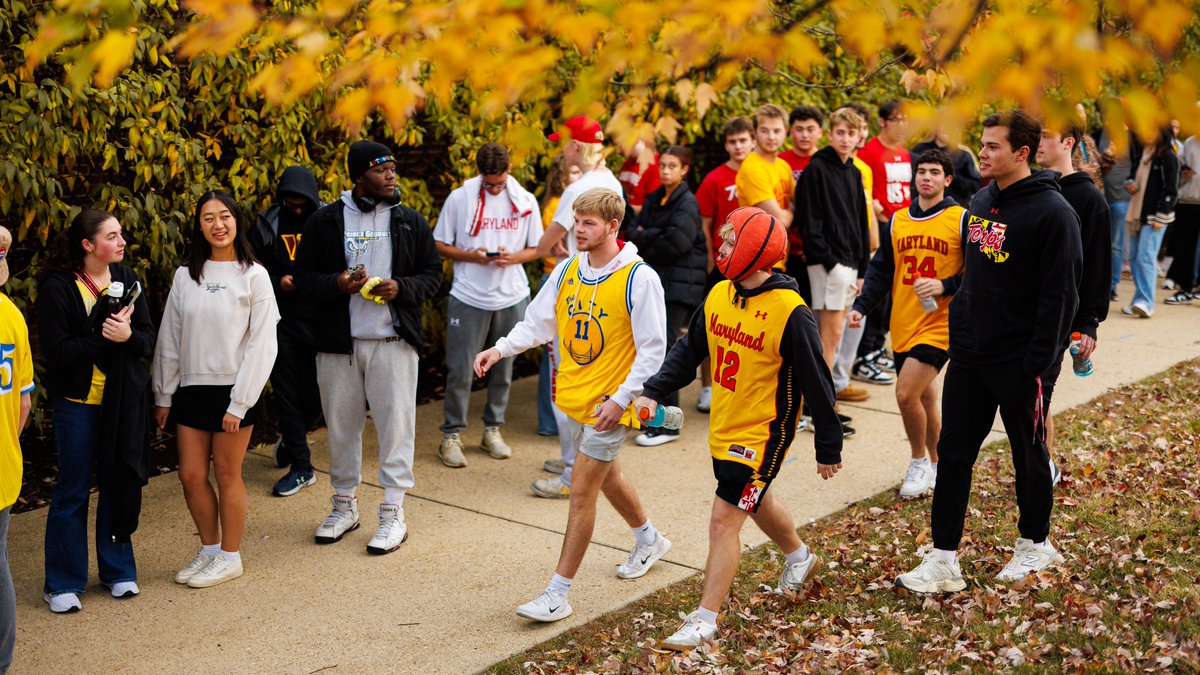 TerrapinHoops's tweet image. We're looking for extras for a new hype video!
🐢Do you have a Maryland related tattoo?
🐢Do you play pick up basketball?
🐢Do you have a kid who wants to recreate an iconic shot from Maryland Basketball history?

If so, reach out to dacierno@umd.edu for more information!