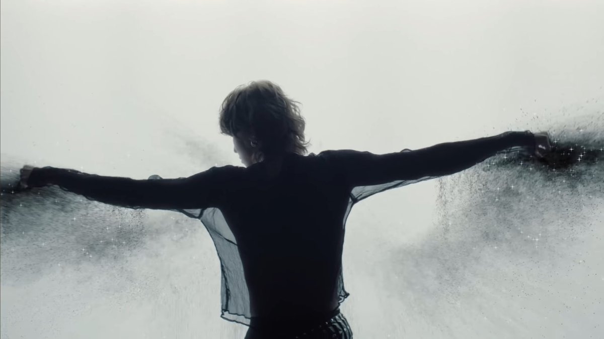 PopBase's tweet image. One year ago today, The8 of SEVENTEEN released ‘Orbit.’