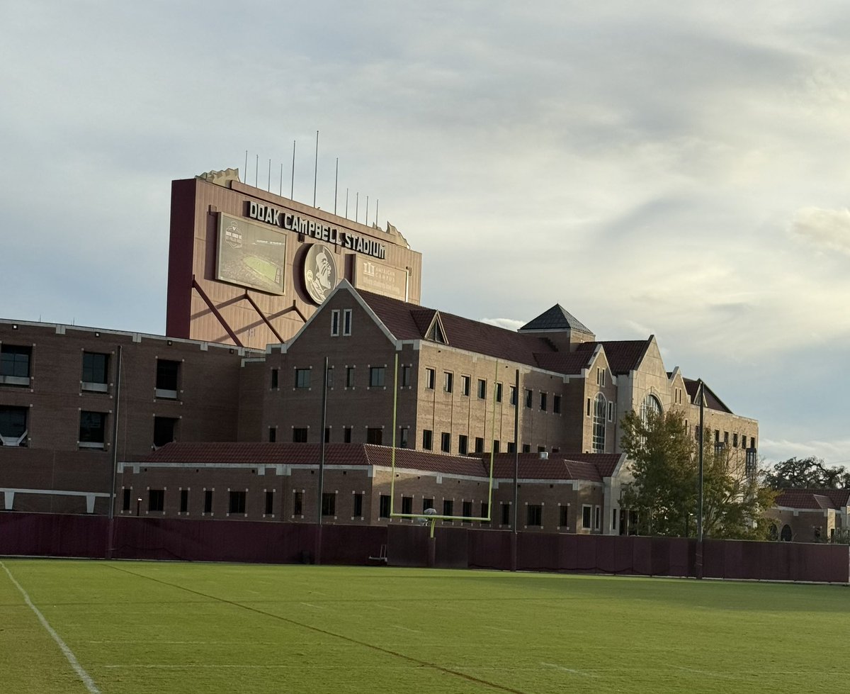 Coach Brad Waggoner tweet media