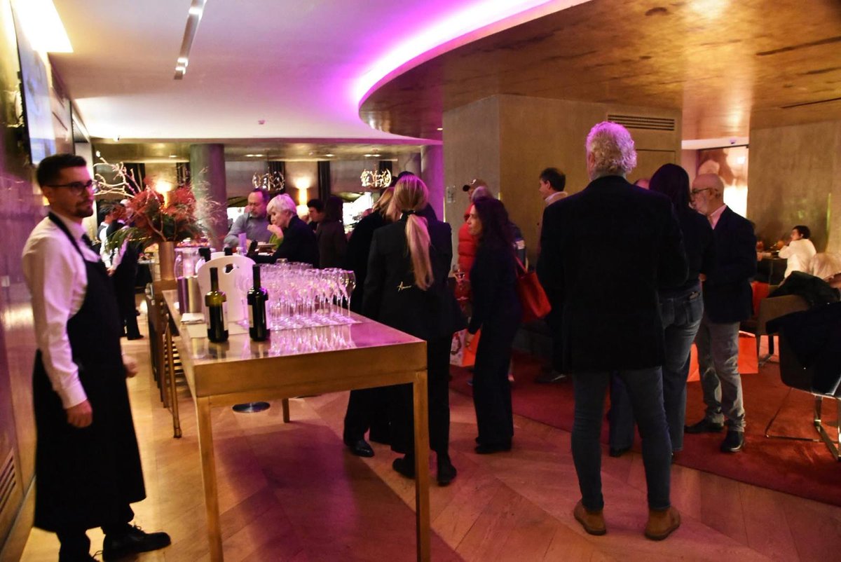 [eventi]✨ La presentazione a Milano di Nantes con le novità 2026 . Una città creativa e innovativa , da visitare per l’anno prossimo ! #ExploreFrance #levoyageanantes 
📸G. Motta