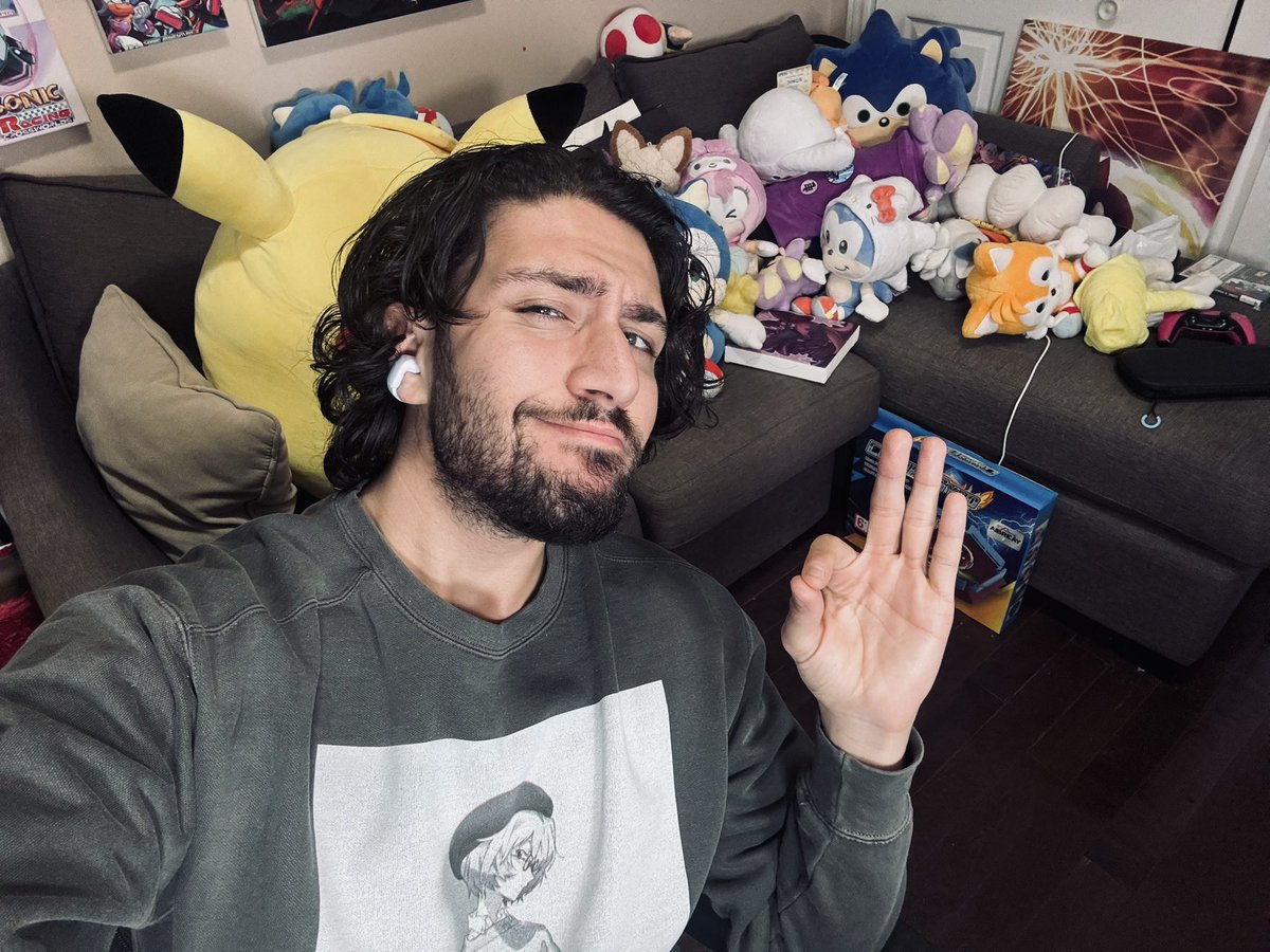 GamesCage_'s tweet image. WHATSS POPPPINNNN EVERYOOONEEEE!!

TIME TO GO OVER TWITCH RECAPS, BEAT GALAXY 2 PERFECT RUN CUZ IM HIM &amp;amp; YAP ABOUT GAMING NEWS N STUFF. CELEBRATION DAYYYY!!!

LOCK IN : TWITCH.TV/GAMESCAGE 😗😃