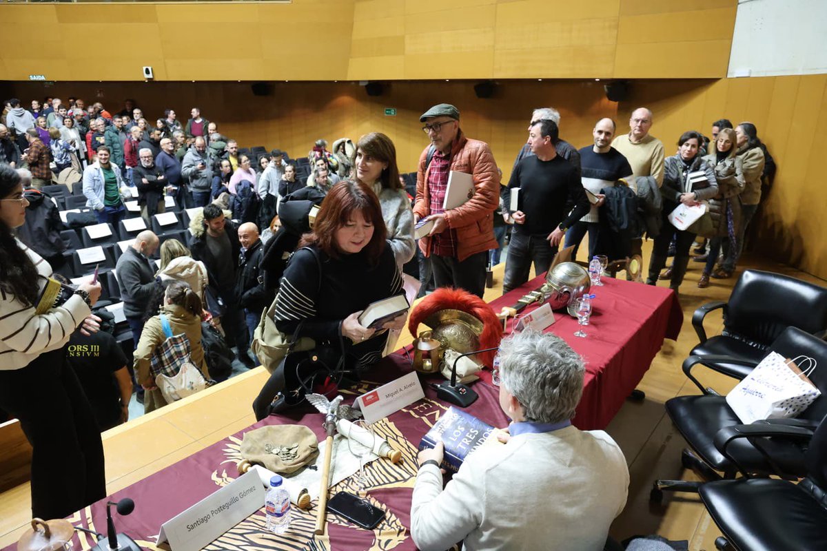 Javier Arias Fouz tweet media