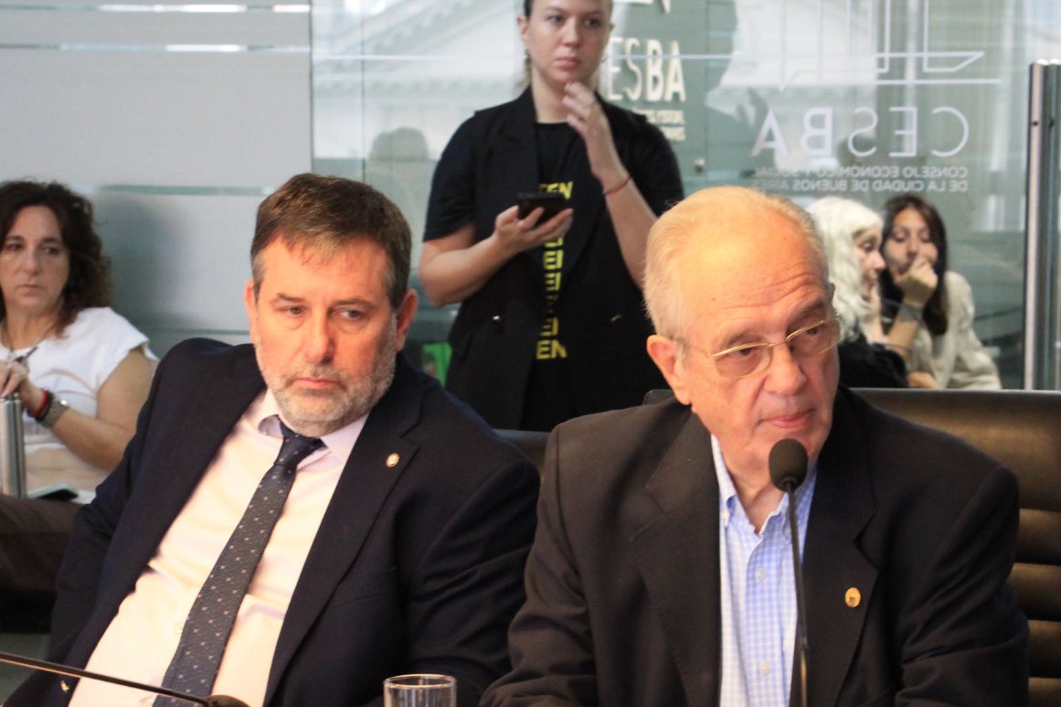 Representando al Colegio Público de la Abogacía de la Capital Federal en la última Asamblea del 2025 del #CESBA, en la que participó el Ministro de Desarrollo Económico Hernán Lombardi.