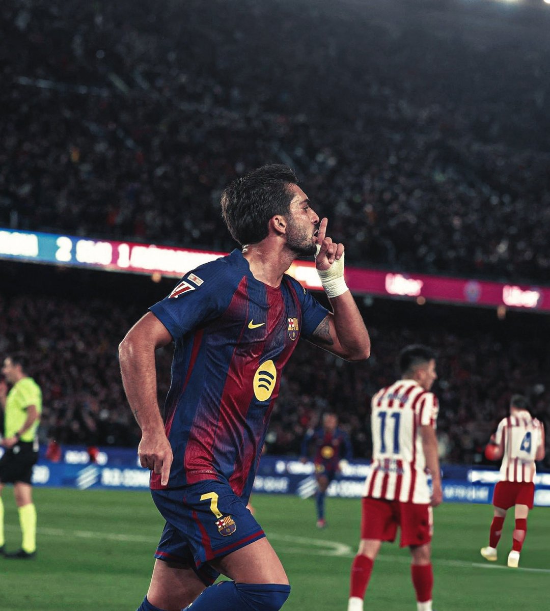 barca_divine tweet media