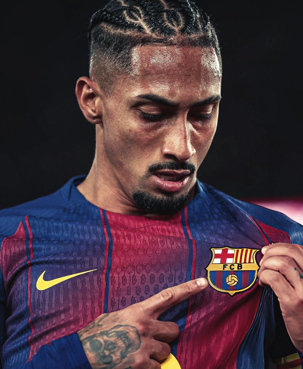 barca_divine tweet media