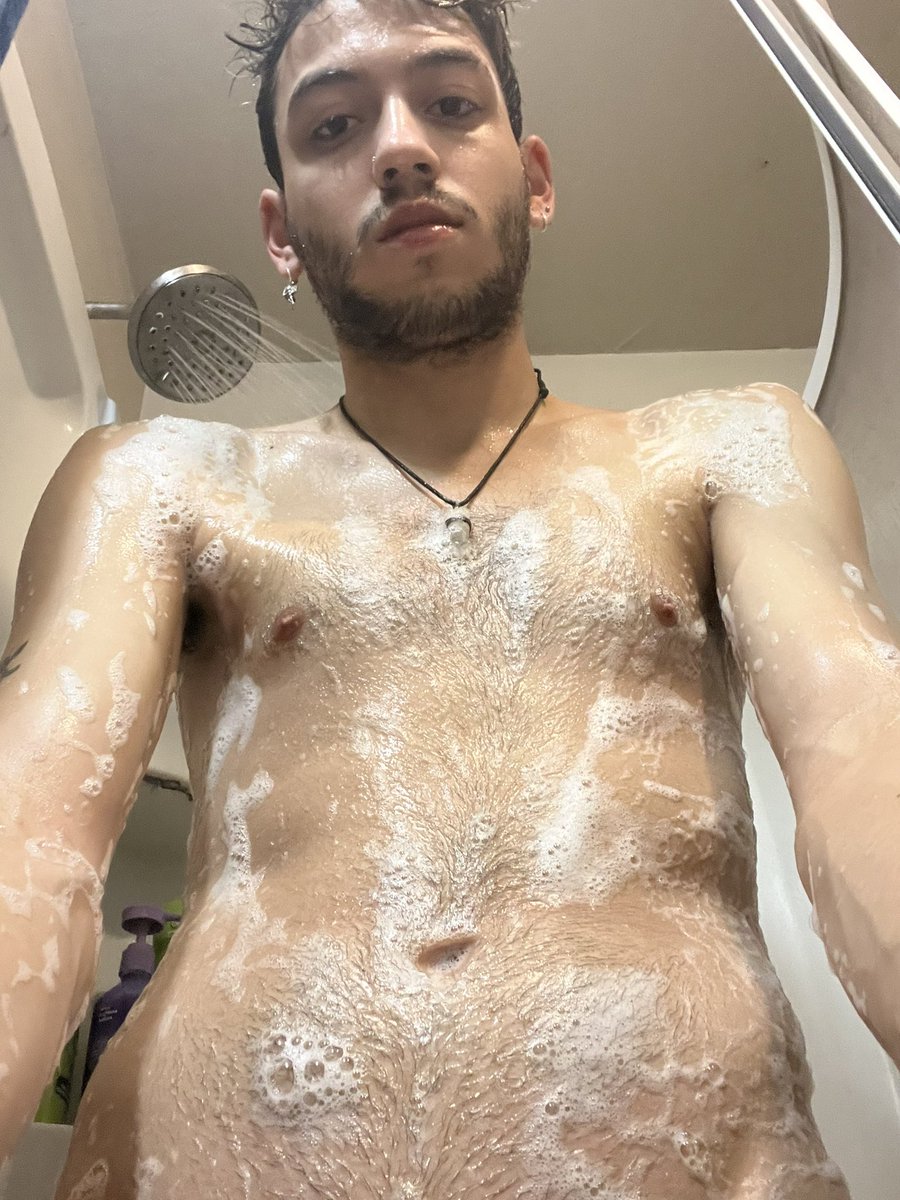 susboylol's tweet photo. someone join me 😵‍💫 https://t.co/BLWSOC75OM