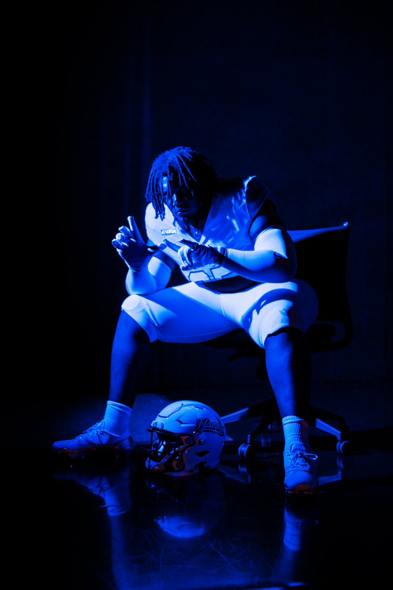 Malcolmsgaston1's tweet image. Big day tomorrow I will be signing at jacket Arena at 4 o’clock💯