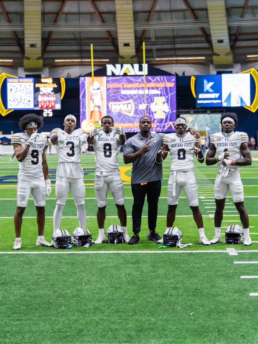 CoachTDG's tweet image. Team, Teammate, Self!
A Special Brotherhood! 🦅
#bobcatbuilt #letsgetit