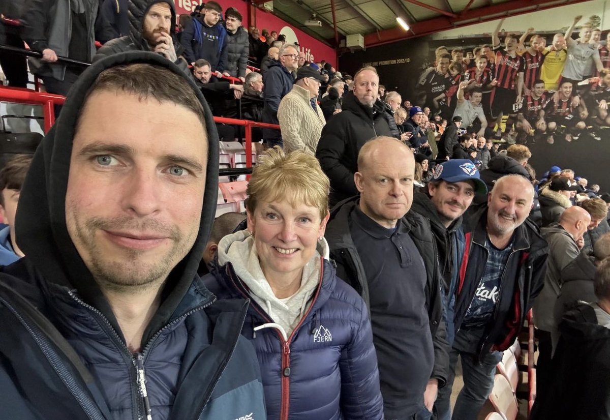 CrostonBluesEFC's tweet image. Great to win away at Bournemouth. The fans were great! We deserve it. #UTFT #Everton #EFC