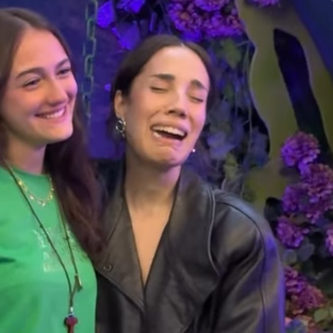 archivemyra's tweet image. bobocona meu deus