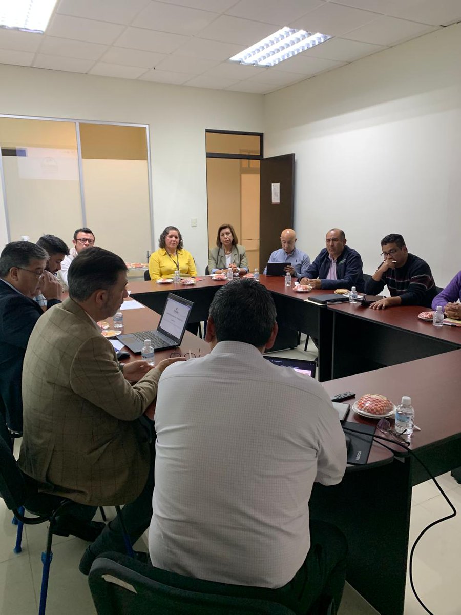 coemerehgo's tweet photo. Sostuvimos una reunión de trabajo con @TulancingoMpio, la @utec_tgo  y la @UPTulancingo, con el fin de dar continuidad a los proyectos impulsados desde el #GobLab y reforzar las acciones conjuntas que vinculan al gobierno y la academia.

#PrimeroElPueblo https://t.co/fZa4lwl2Mo