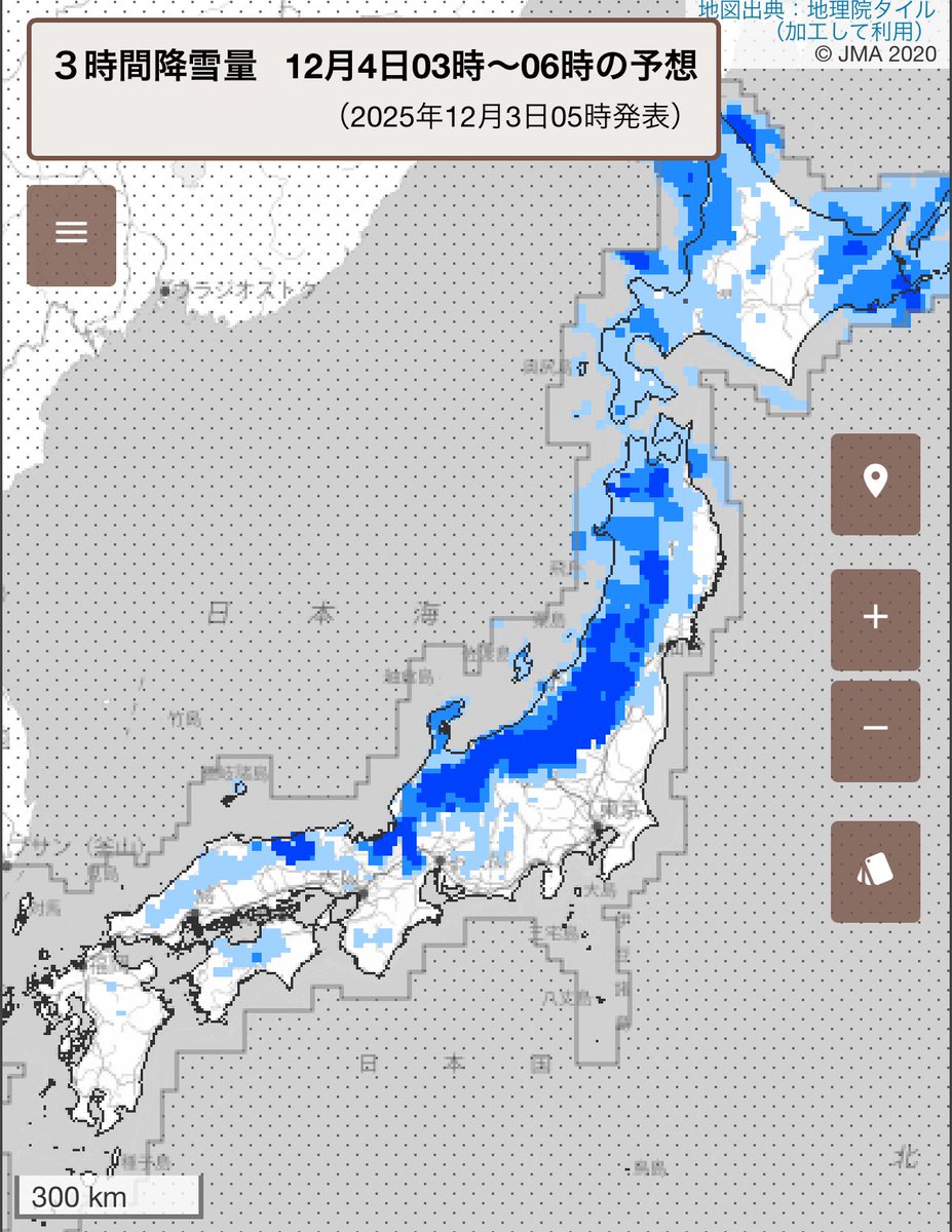 大雪にお気をつけください。
冬型の気圧配置が強まるため、12/4にかけて日本海側中心に大雪予報です。四国でも雪が降り、東海では平地でも積雪する所がある見込み。特に12/4朝は道路状況が悪化していそうです。夏タイヤで雪道運転は本当に危険なのでやめてください。無理せず安全にお過ごしください。