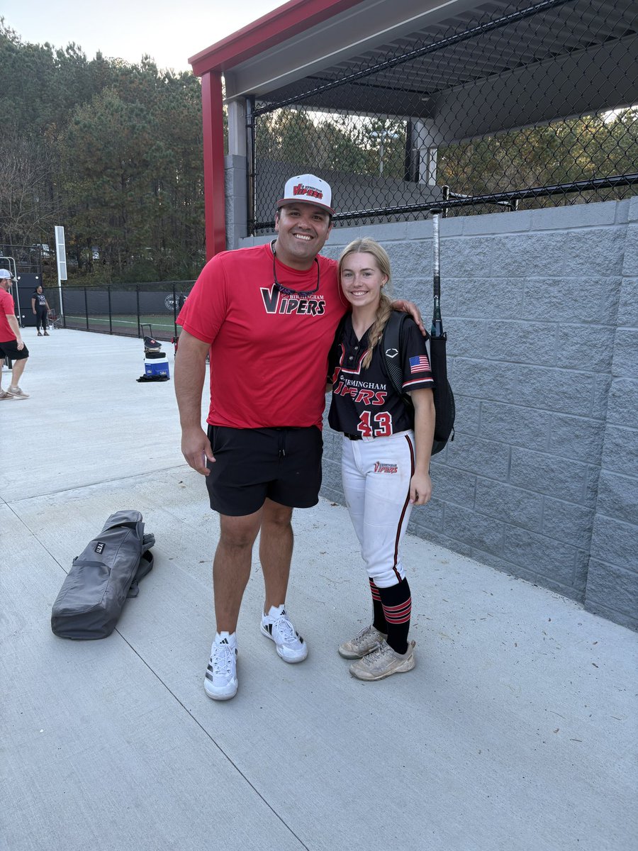 Aida Locklear tweet media