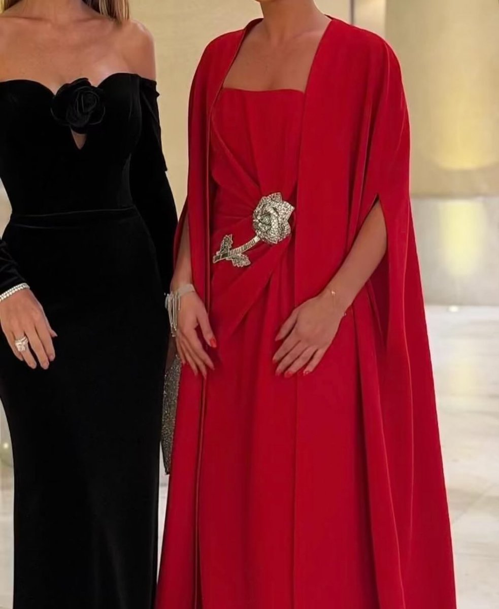 ClassSaudi's tweet image. مابين الكلاسيك والشي الفريد .. اهل العروسة تبارك الله تميزوا بشي خياااال🤍✨