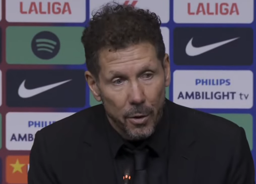 TouchlineX's tweet image. 🚨🗣️ 𝗡𝗘𝗪: Diego Simeone: &quot;Last season, we beat Barça 1-2 and they deserved to win 5-2 to be honest...&quot;

&quot;Today, Barça won 3-1 but we had enough chances to win or draw the match. Well...&quot;