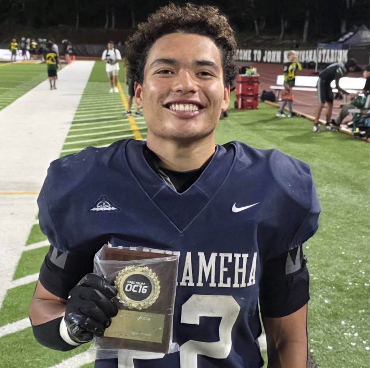 Zede_Camp's tweet photo. Back-to-back champs! 🏆 So thankful to God for blessing us with an amazing season. Honored to be named Impact Player in the D2 State Championship and to finish the season rushing for over 1,000 yards, but this win was all about the team.

#Blessed #AG2G #B2B 

@BrandonHuffman @CoachTimmyChang @CoachYonBoone @ESPNHonolulu