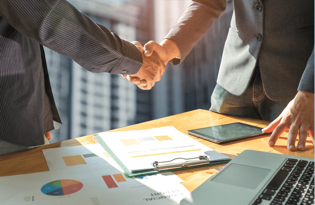 Director of Sales &amp; Marketing role with a premier luxury outdoor construction firm. Own the full sales and marketing engine, lead strategy, and build high-value partnerships with top architects and contractors. Apply: bit.ly/3L2a8sp

#SalesLeadership #LuxuryConstruction