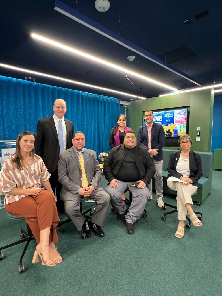 Sumarse's tweet image. Descubre más sobre la Jornada:
¨Más allá de la brecha digital: el talento invisible que nos estamos perdiendo¨ solo en nuestro Boletín Semanal
sumarse.org.pa/mas-alla-de-la…