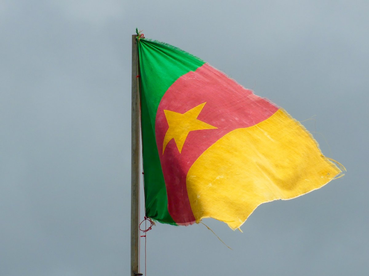 Bringing Air-to-Water Solutions to Cameroon 🇨🇲

Aquavera operates in Cameroon, specifically in the West Region. Our primary areas of activity include rural communities such as Maka village, where we implement drinkable water access.

Learn more: aquavera.org