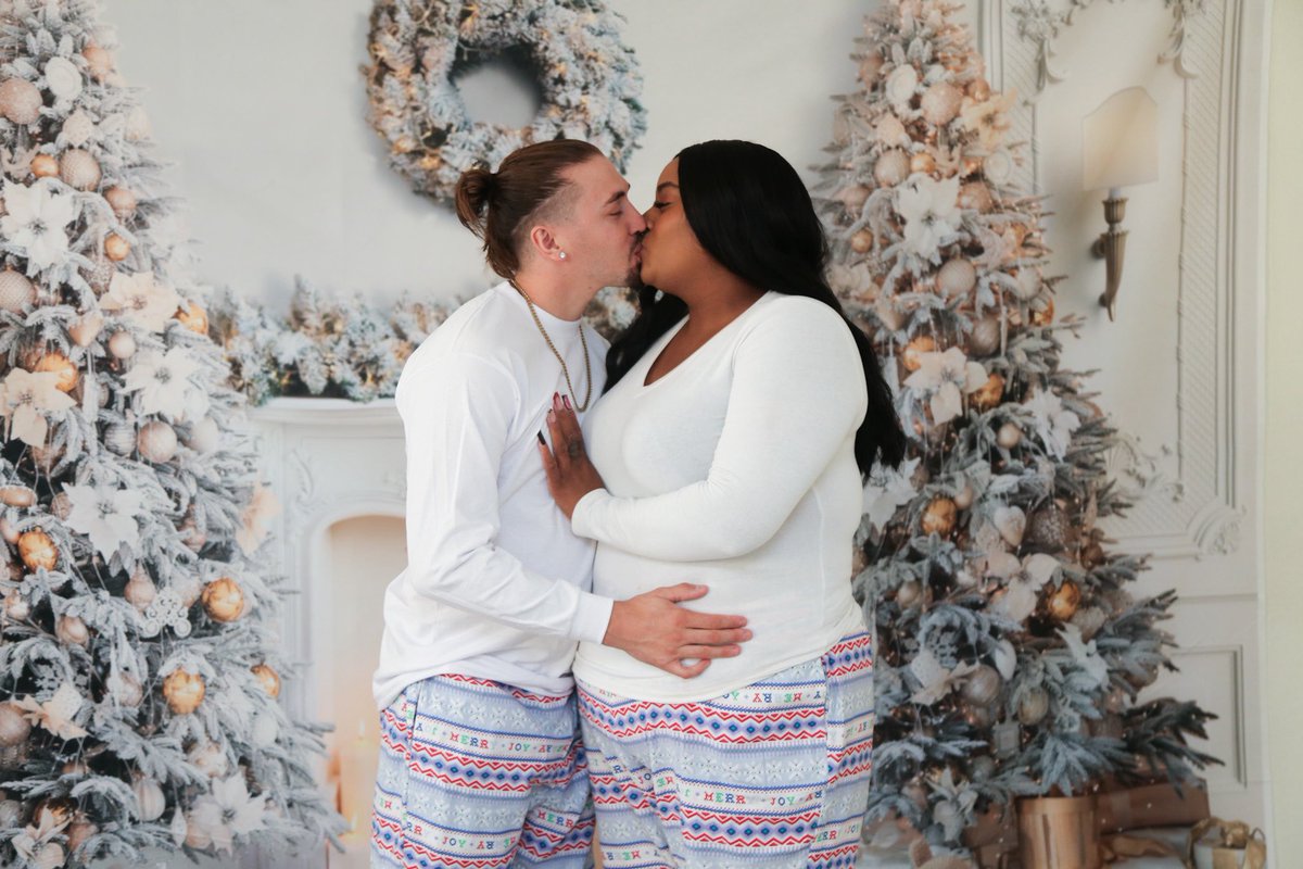 Happy holidays from us ❤️