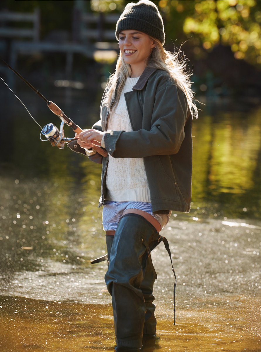 youngexwives's tweet image. reneé for @Abercrombie