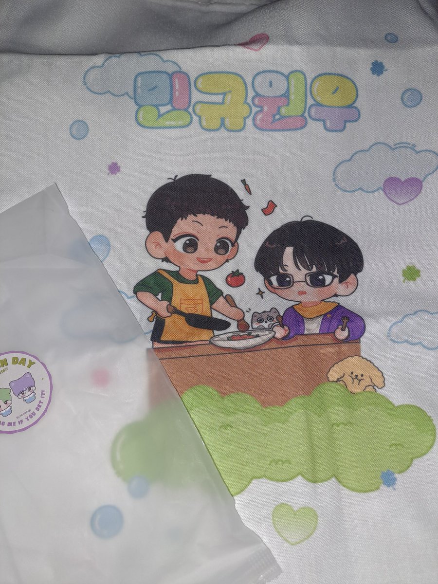 OMG SO CUTE LAAAA SANGAT USEFUL AKU DAPAT TOTEBAG GEMASSS TERIMA KASIH IA KAKAKKK😘🫰🏻🫰🏻🫰🏻 <a href="/wondunge/">paula</a>