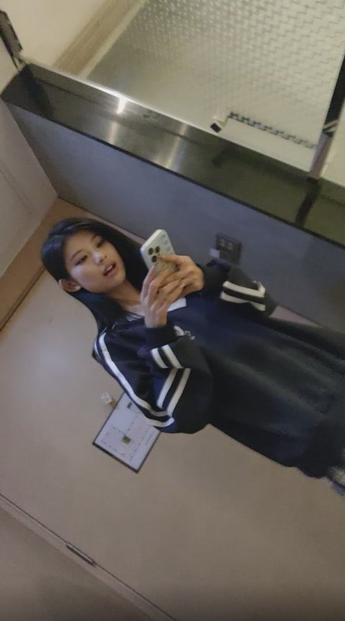 RayaneGh's tweet image. #佛山 #站街 #扫街 #快餐
佛山市南海区里水和顺市场新街7巷，城中村楼下下午和晚上有，站的位置不固定，反正都是那几个巷子，一般下午晚上就有。岁数有大的。有时候有小的，小的少基本要晚上才有，小的价格要高点自己谈。