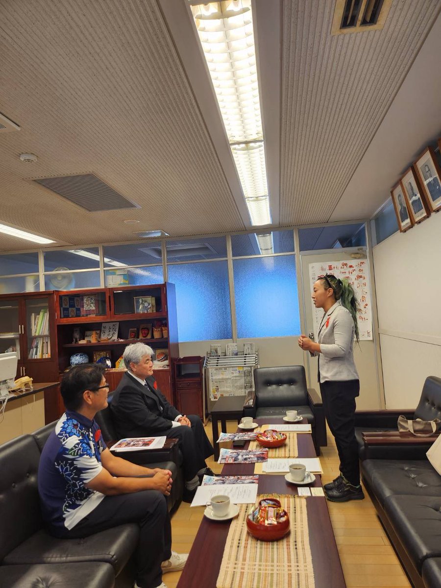 ryukyudragon_pw's tweet image. 【沖縄県社会福祉協議会様にチケットを寄贈】
12/12（金） #琉球ドラゴンチャンプルー2025 の観戦チケットを寄贈させて頂きました。

ご対応ありがとうございました。
#rd_pw
#沖縄県社会福祉協議会