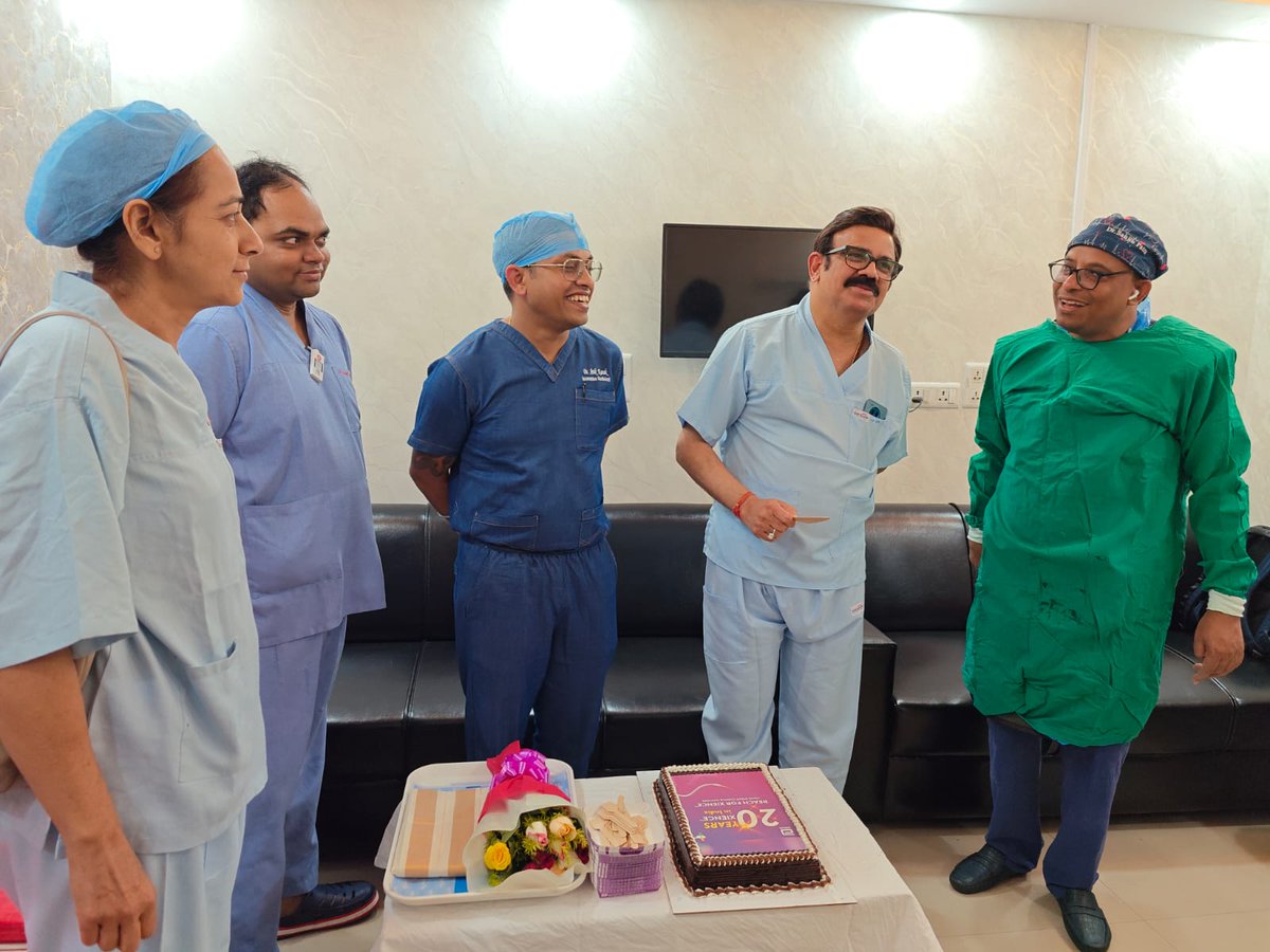drprathapkumarn's tweet photo. A power-packed journey across Kolkata, Jamshedpur &amp; Ranchi — leading CTO workshops, performing complex PCI/CTO cases and teaching the next generation. Grateful for the learning, teamwork and collaboration. 🙏🏼 https://t.co/j2vWhl7EiP