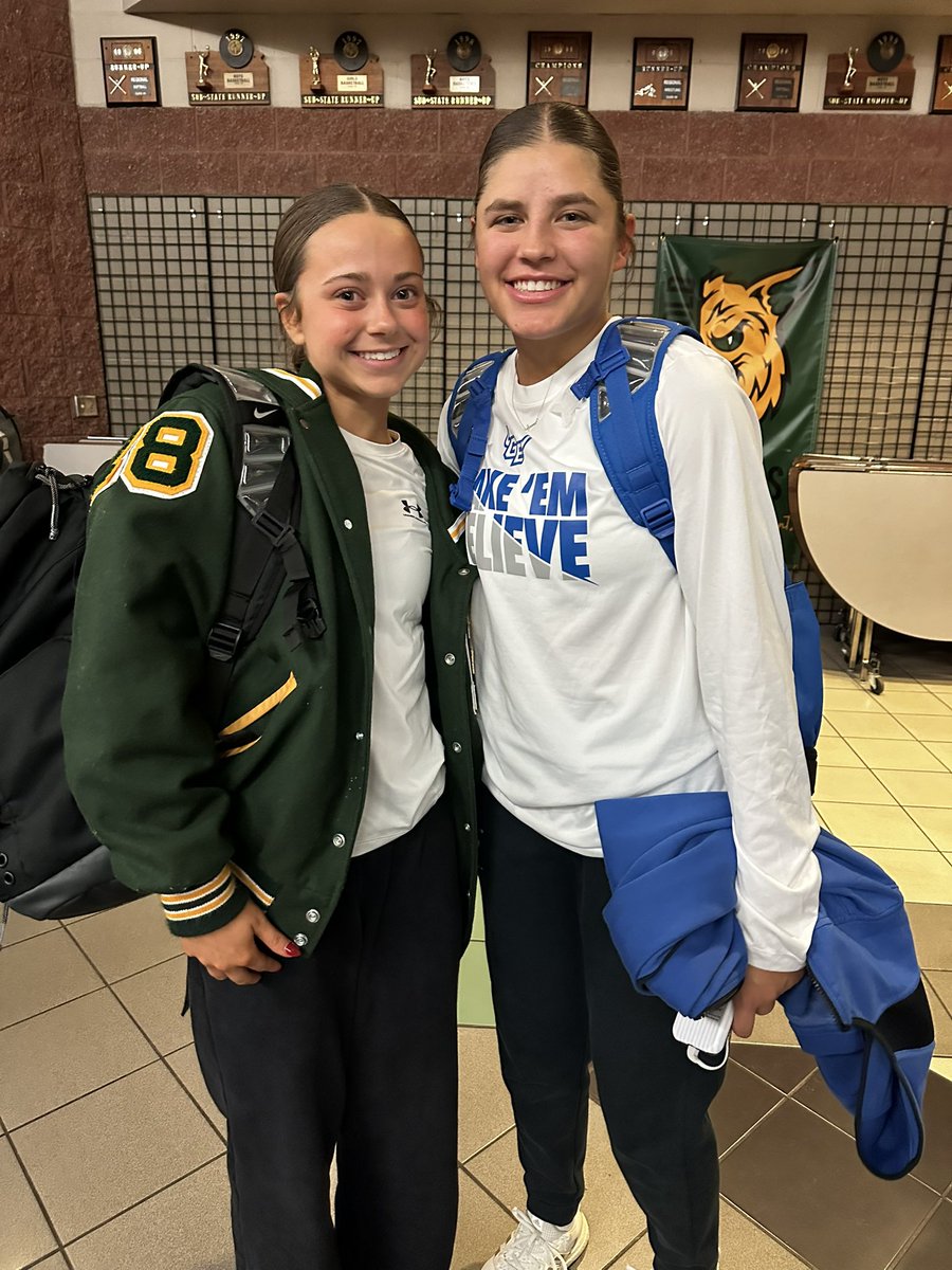 <a href="/jennaharlan2027/">Jenna Harlan</a> and <a href="/AmeliaSpellman7/">Amelia Spellman</a> throwing it down on the court against each other this evening.