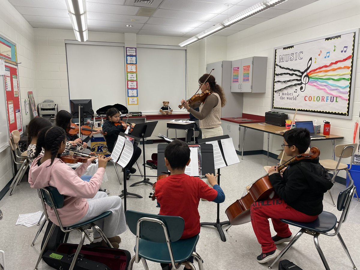 GloriaJCSL's tweet photo. Students in our @NewOrchDC #stringsclub are preparing for our club finale recital @HHESHUSKIES @CSconnect_MCPS @csspecialist77 @MCPS @Director_DSLI https://t.co/teagZWH4EM